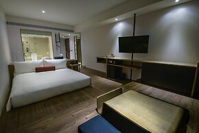 Just Sleep Kaohsiung Station