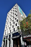 Just Sleep Kaohsiung Station