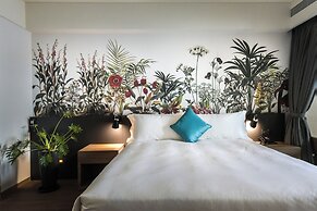 Just Sleep Kaohsiung Station