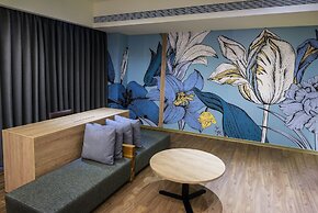 Just Sleep Kaohsiung Station