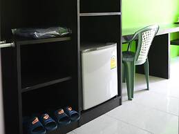 Khaolak C-nior Bungalows