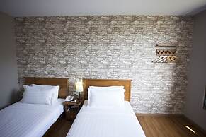 Merchant Art Boutique Hotel