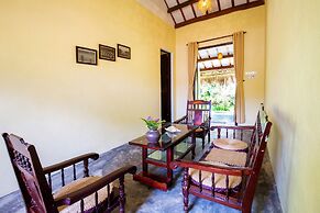 Red Flower Cottages Homestay