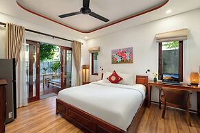 Red Flower Cottages Homestay