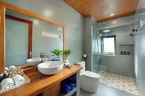 Red Flower Cottages Homestay