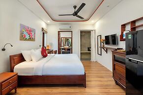 Red Flower Cottages Homestay