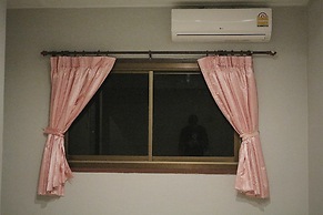 Marina Hut Guest House