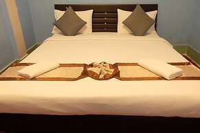 Marina Hut Guest House