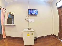 Marina Hut Guest House