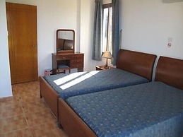 Chriseleni Latchi Villas