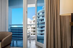 Conrad Fort Lauderdale Beach