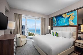 Conrad Fort Lauderdale Beach