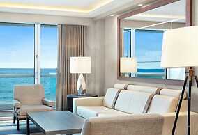 Conrad Fort Lauderdale Beach