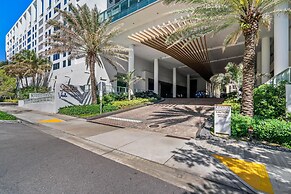 Conrad Fort Lauderdale Beach