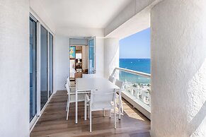 Conrad Fort Lauderdale Beach