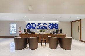 Conrad Fort Lauderdale Beach