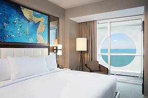 Conrad Fort Lauderdale Beach