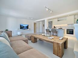 Empire Luxury Villas