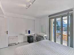 Empire Luxury Villas