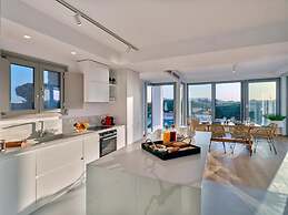 Empire Luxury Villas