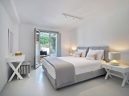 Empire Luxury Villas