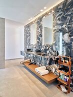 Empire Luxury Villas