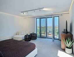 Empire Luxury Villas