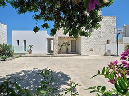 Empire Luxury Villas