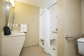 Staybridge Suites Orlando at SeaWorld by IHG