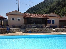 Hotel Nostos