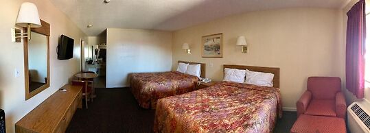 Regal Motel in Las Vegas, New Mexico