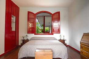 Hacienda Venecia Main House & Coffee Lodge