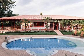 Hacienda Venecia Main House & Coffee Lodge