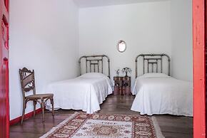 Hacienda Venecia Main House & Coffee Lodge