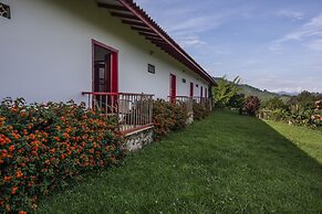 Hacienda Venecia Main House & Coffee Lodge