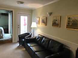 Buena Vista by the Sea