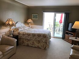 Buena Vista by the Sea