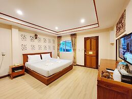 Phaithong Sotel Resort