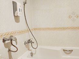 Phaithong Sotel Resort