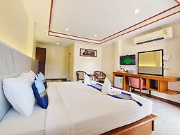 Phaithong Sotel Resort