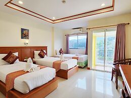 Phaithong Sotel Resort