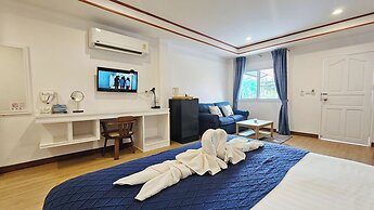 Phaithong Sotel Resort