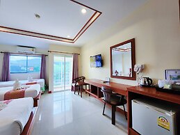 Phaithong Sotel Resort