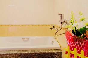 Phaithong Sotel Resort