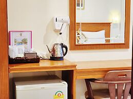 Phaithong Sotel Resort