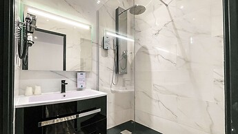 Kyriad Marseille Blancarde - Timone