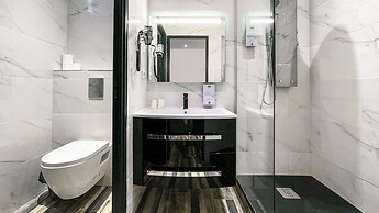 Kyriad Marseille Blancarde - Timone