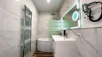 Kyriad Marseille Blancarde - Timone