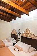 Hotel Genessis