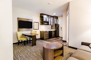 Candlewood Suites West Edmonton - Mall Area by IHG